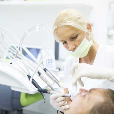 Symptoms and Treatment for Periodontal Disease